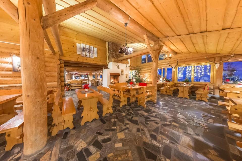 Pensjonat Laworta Ski Устшики-Дольне Экстерьер фото