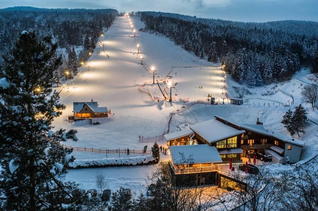 Pensjonat Laworta Ski Устшики-Дольне Экстерьер фото